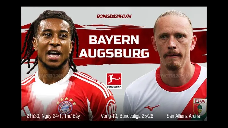 Cầu thủ Bayern Munich và Augsburg đang tranh chấp bóng trên sân Cầu thủ Bayern Munich và Augsburg đang tranh chấp bóng trên sân